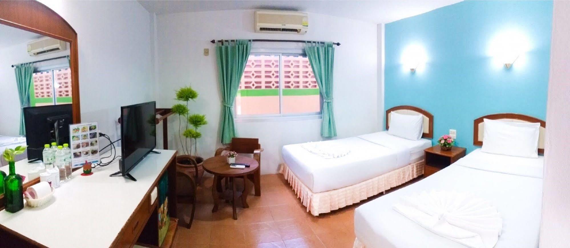 J.Holiday Inn Krabi Exterior foto